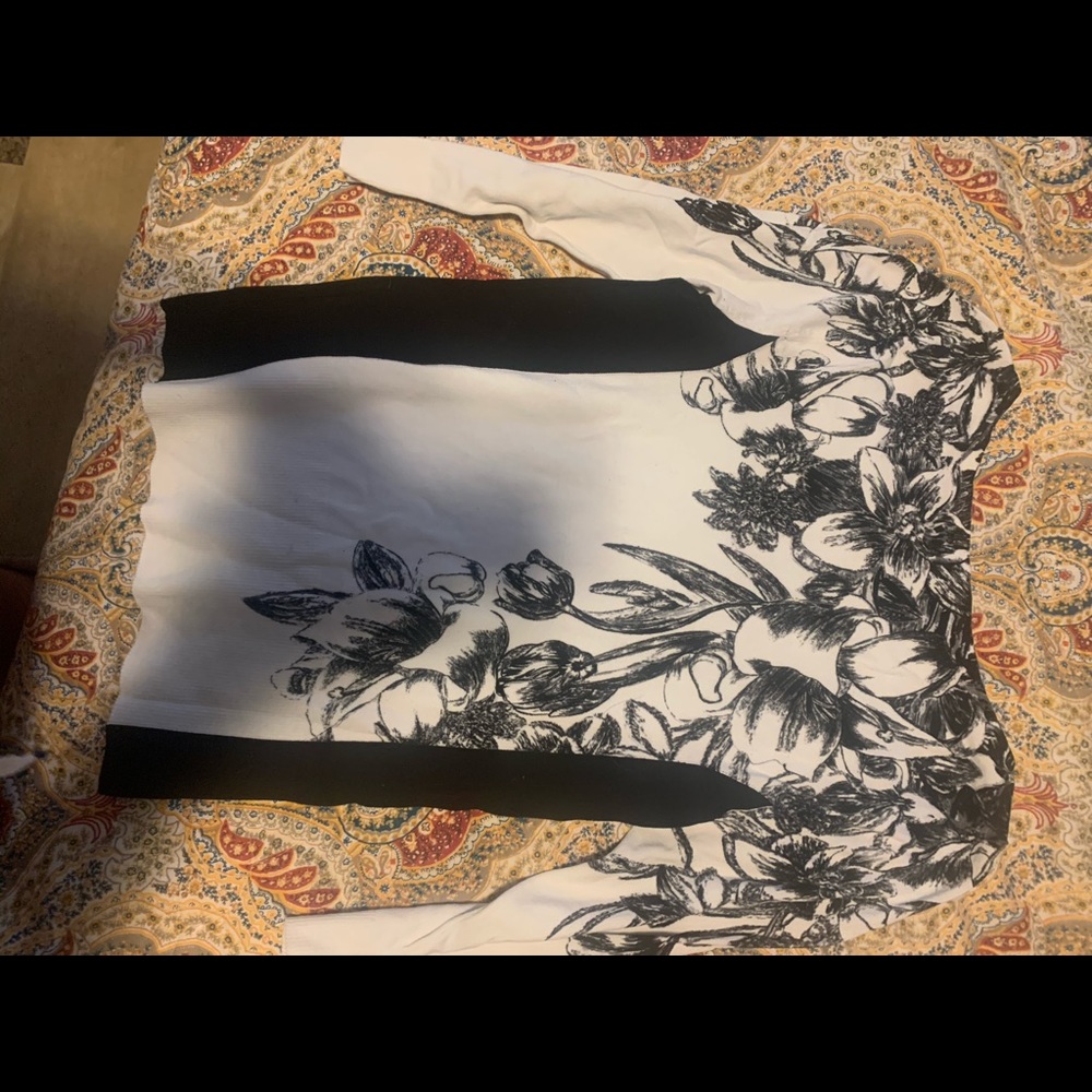 White House black market top